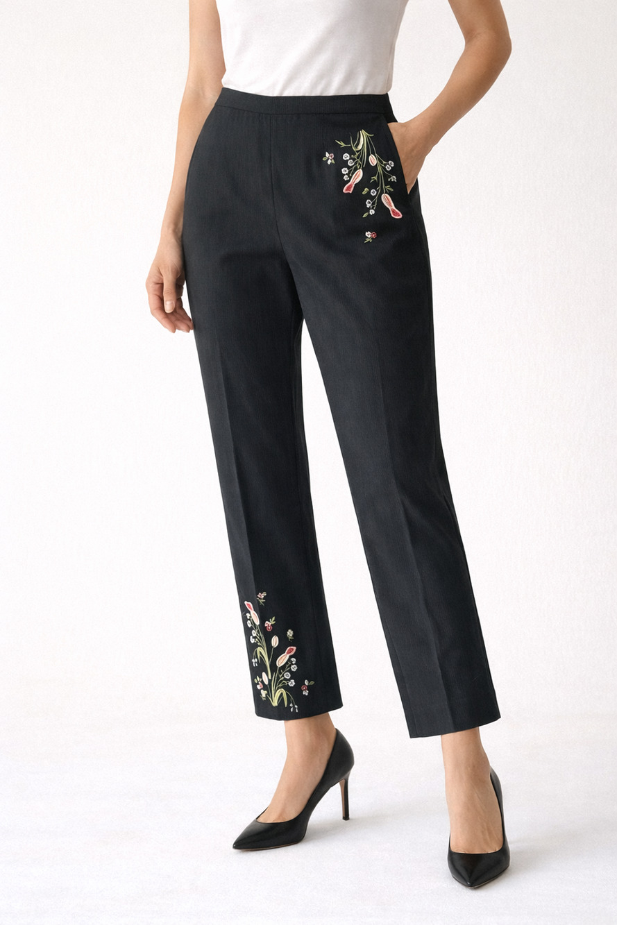 SilkLand Black Embroidered Floral Lined Linen Blend Size Petite 10 Ankle Pants